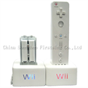 Image de FirstSing  FS19038  Remote Charging Dock With Re - chargeable Battery   for  Wii 